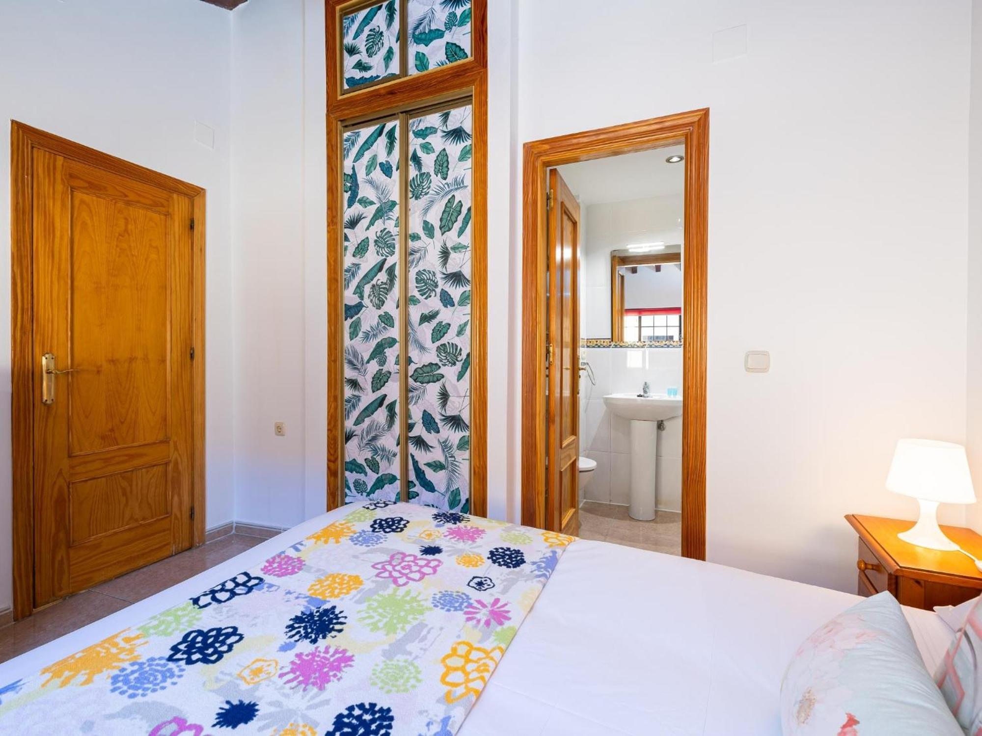 H2M Lazcano With Sunny Terrace In Old Town Malaga Zewnętrze zdjęcie
