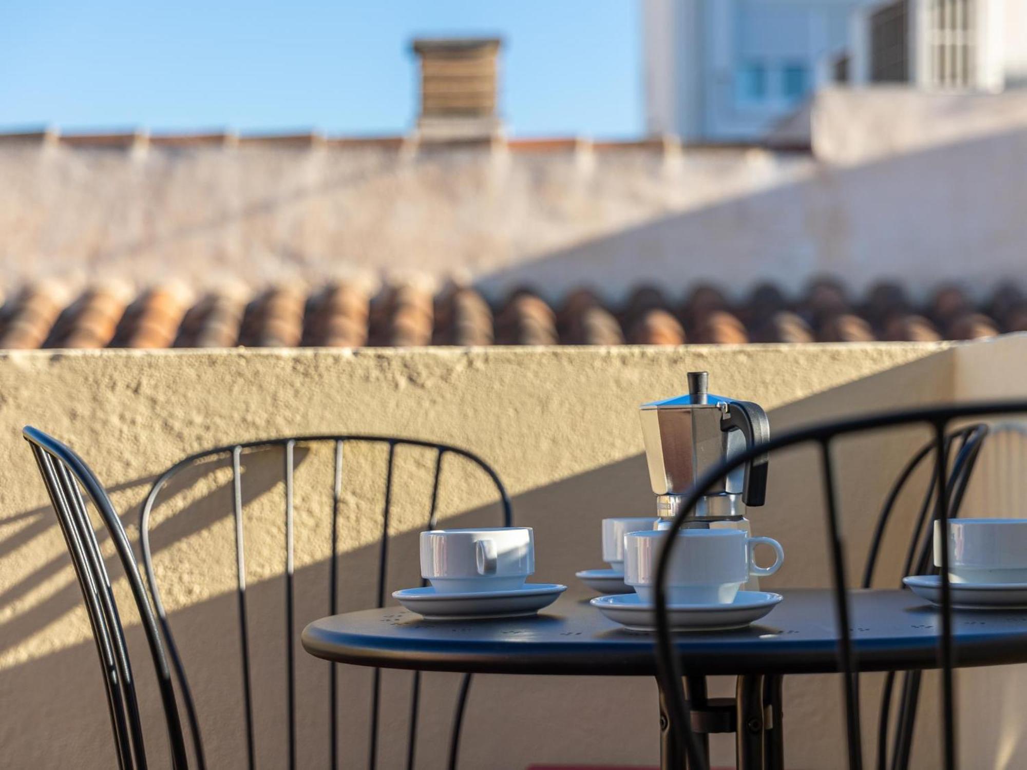 H2M Lazcano With Sunny Terrace In Old Town Malaga Zewnętrze zdjęcie