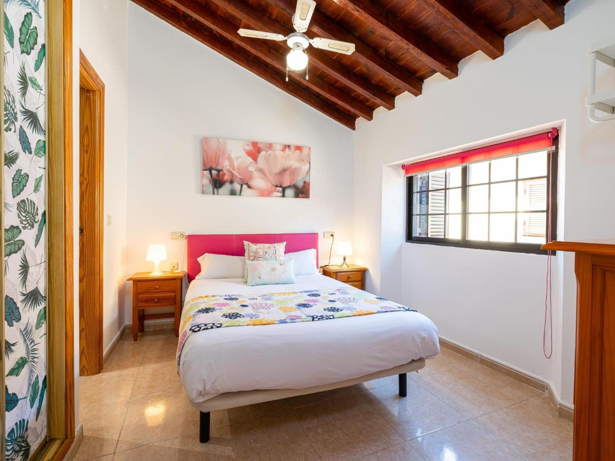 H2M Lazcano With Sunny Terrace In Old Town Malaga Zewnętrze zdjęcie